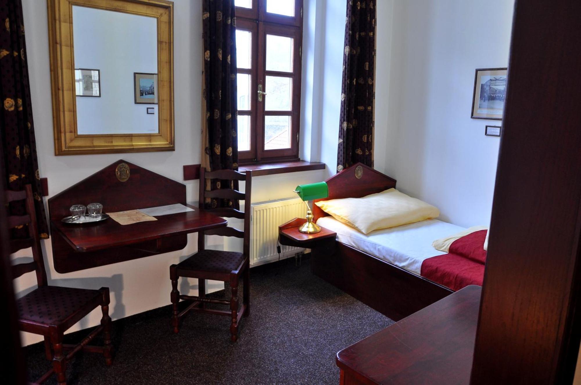 Hotel St Florian Loket Zewnętrze zdjęcie