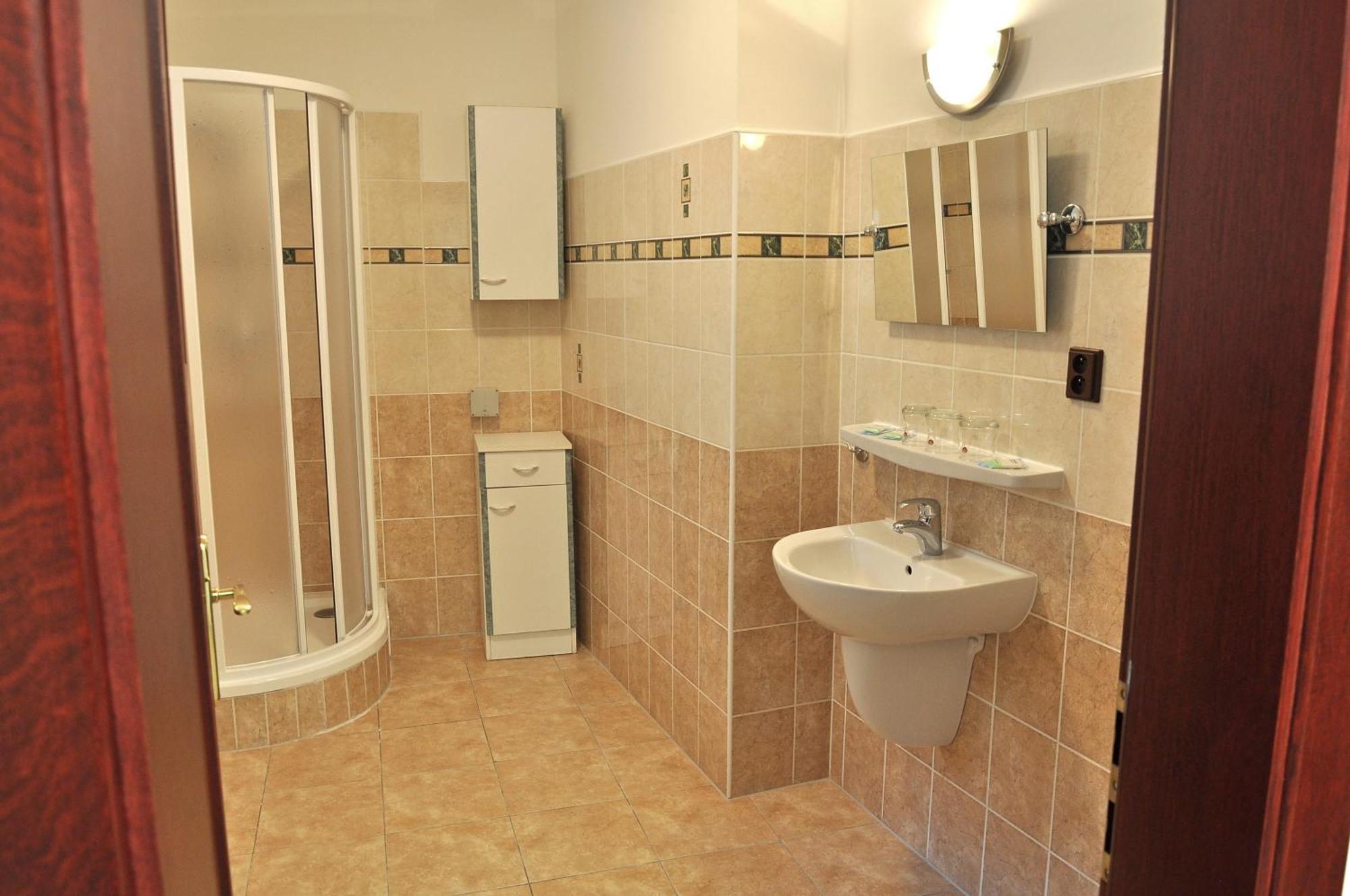 Hotel St Florian Loket Zewnętrze zdjęcie
